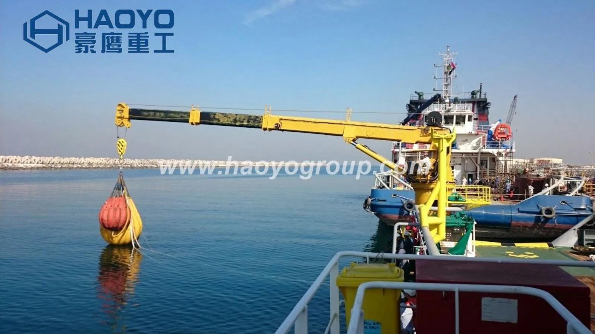 Морской судовой кран m1500