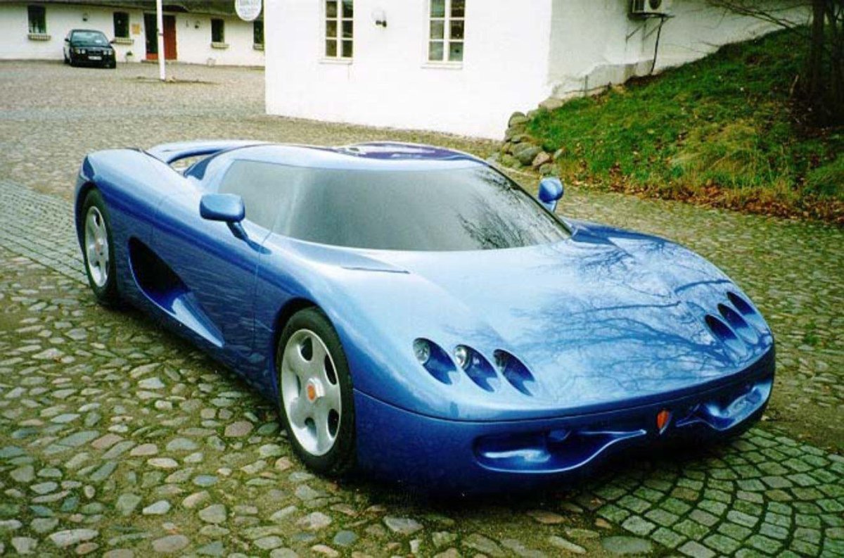 Koenigsegg cc8s