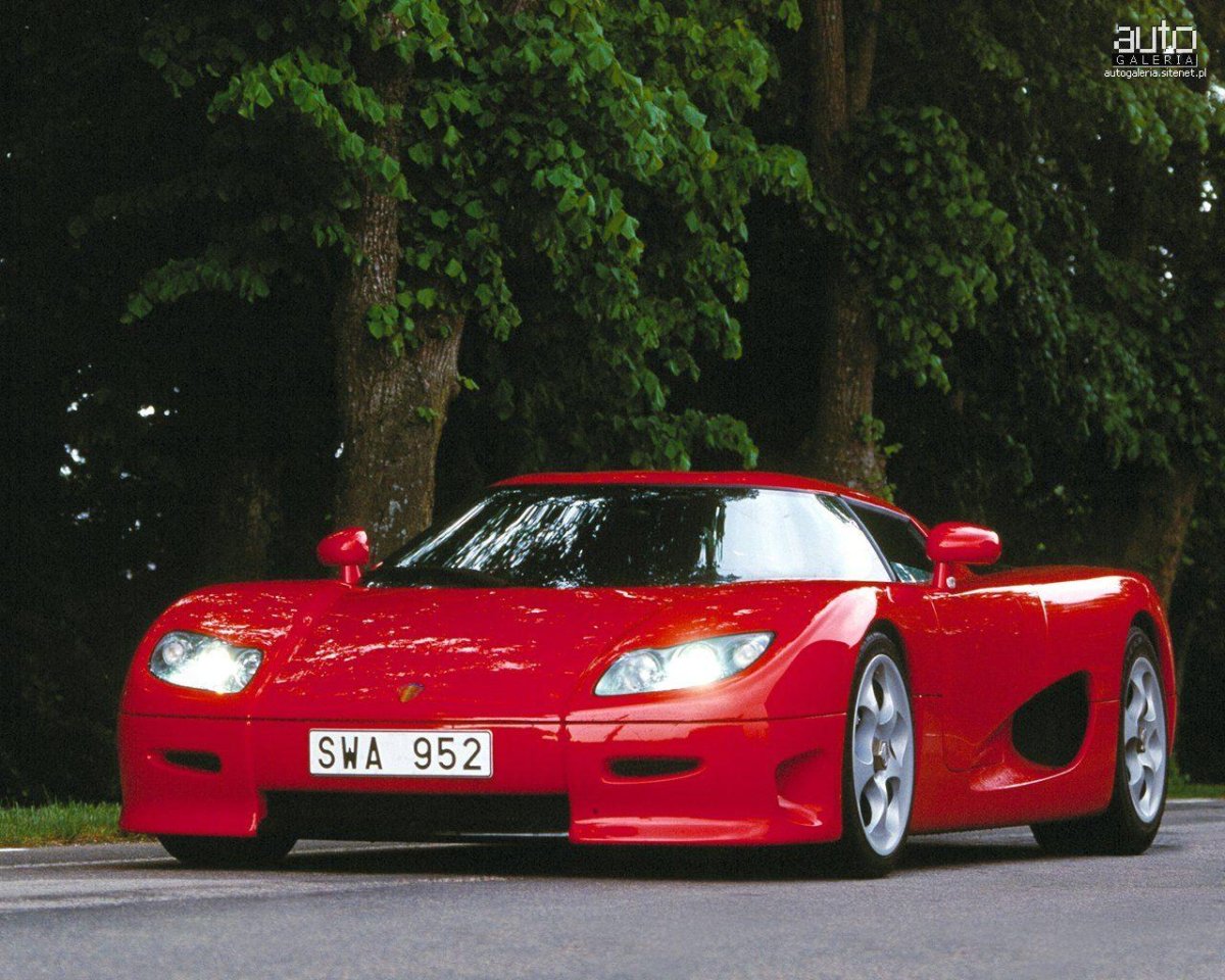 Koenigsegg 2002