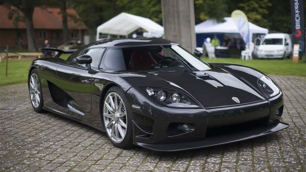 Koenigsegg cc8s 2002 года