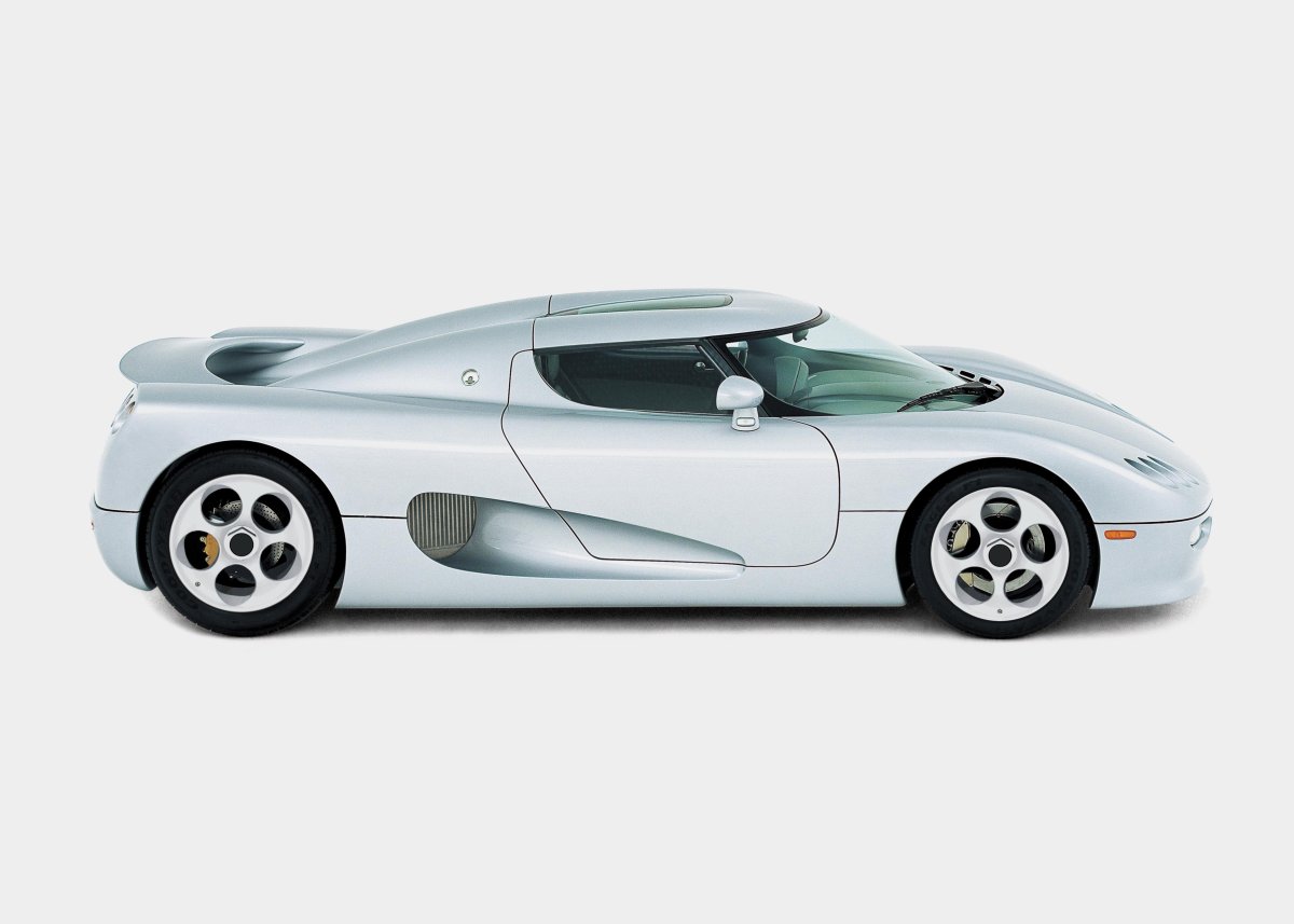 Кенигсегг cc8s