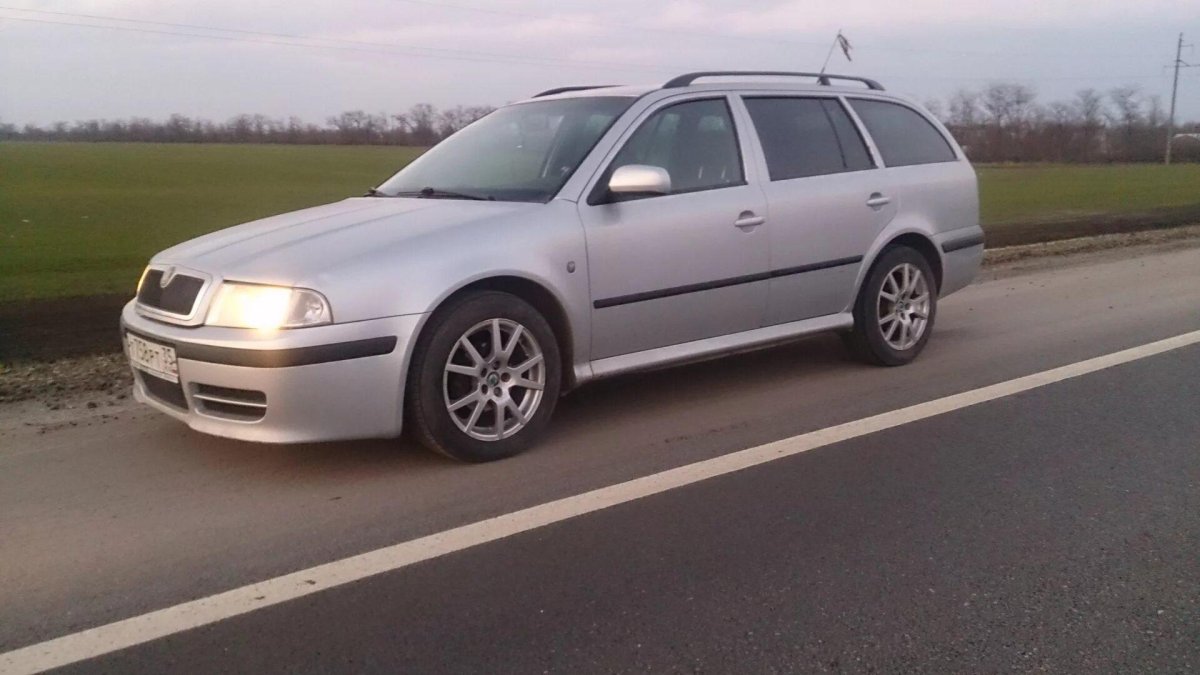 Skoda Octavia a4 универсал