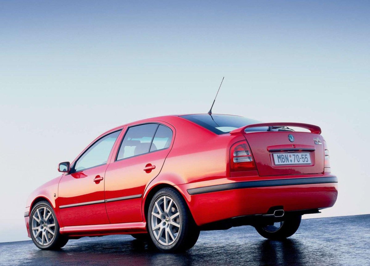 Škoda Octavia Tour RS