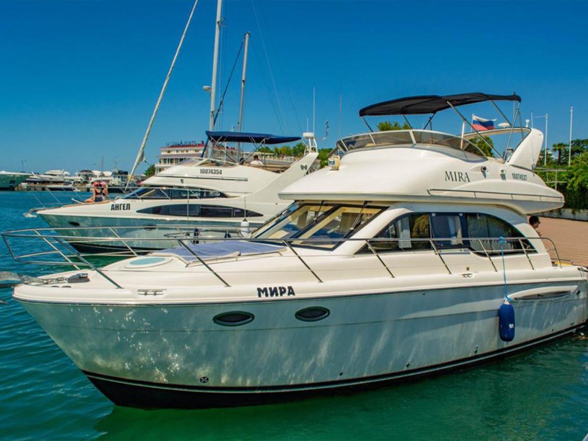 Яхты Meridian 381