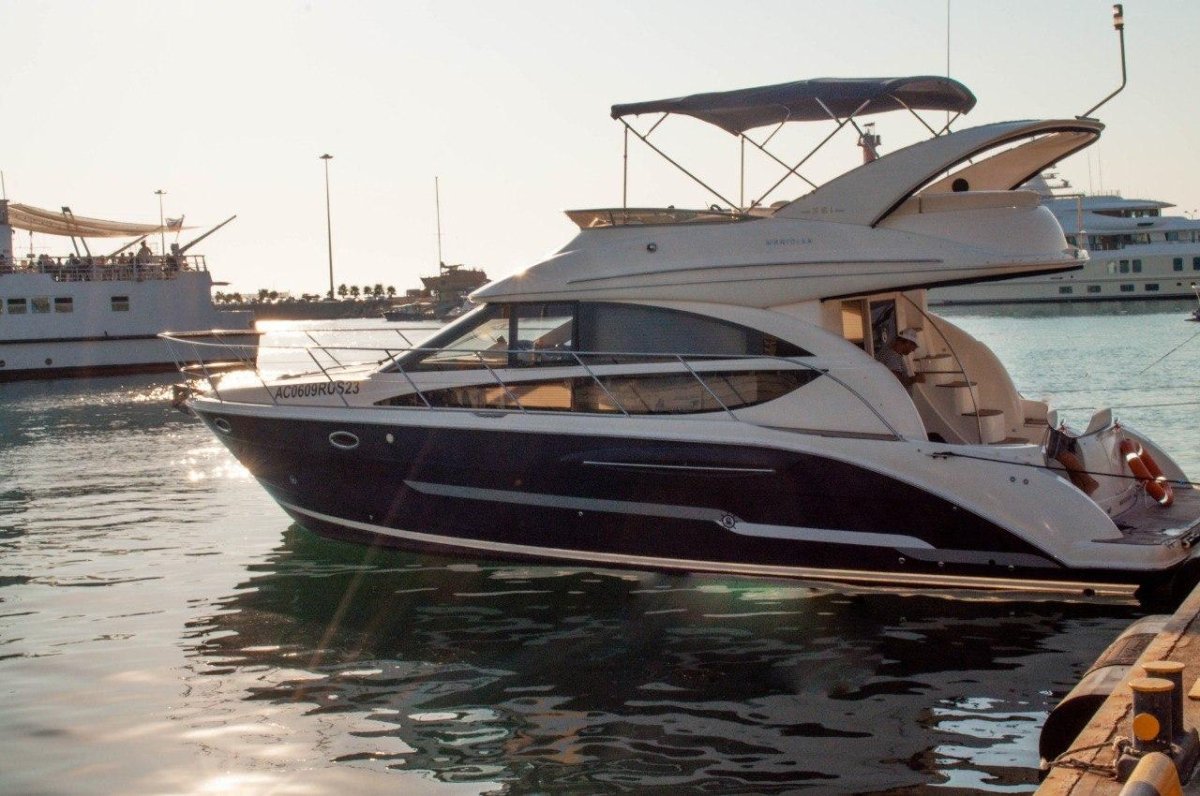 Яхты Meridian 381