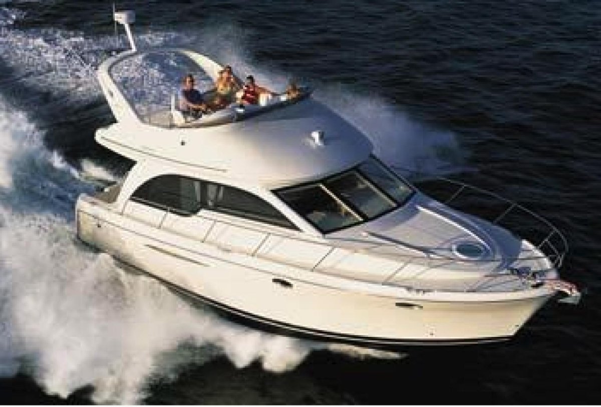 Яхты Meridian 381