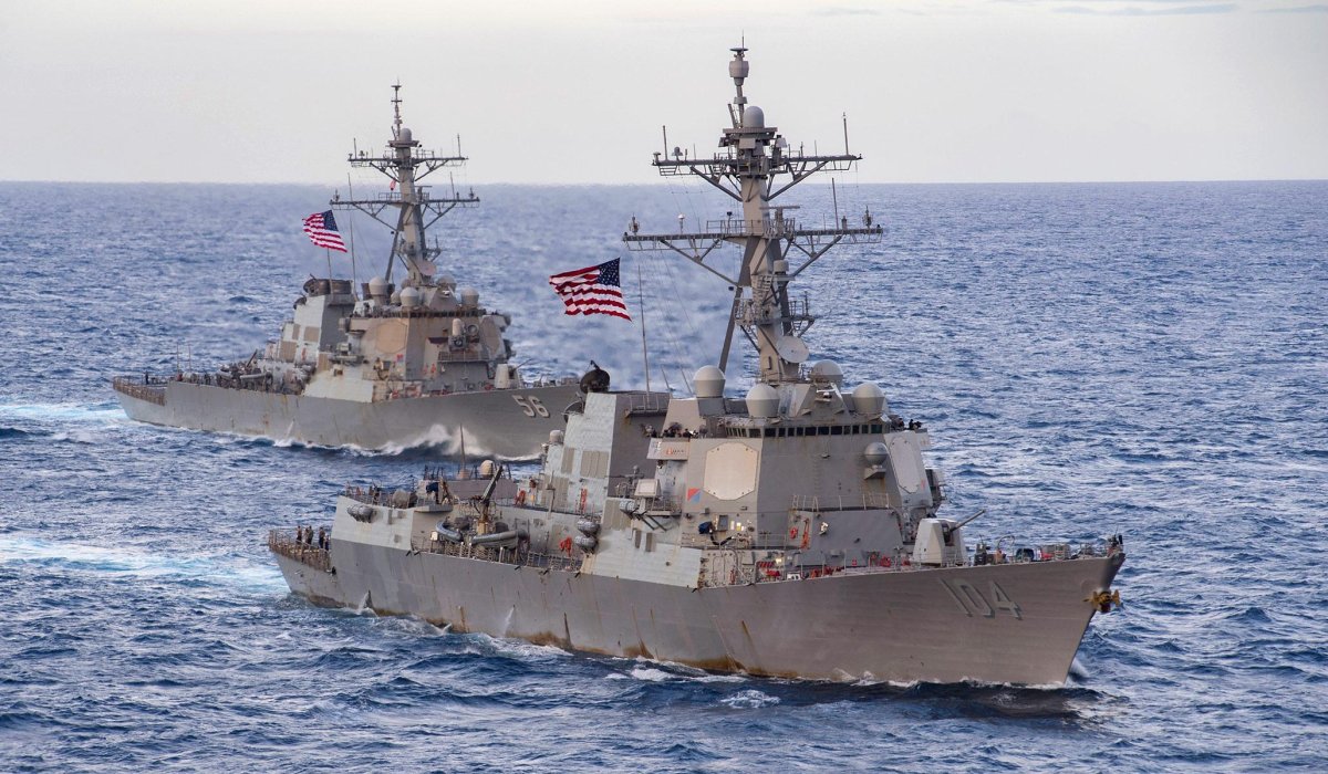 Арли Берк эсминец