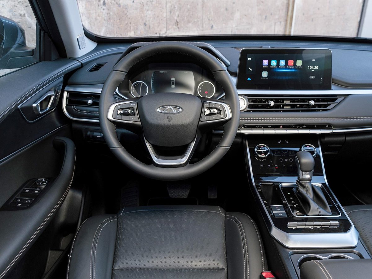 Тигго 8 про салон