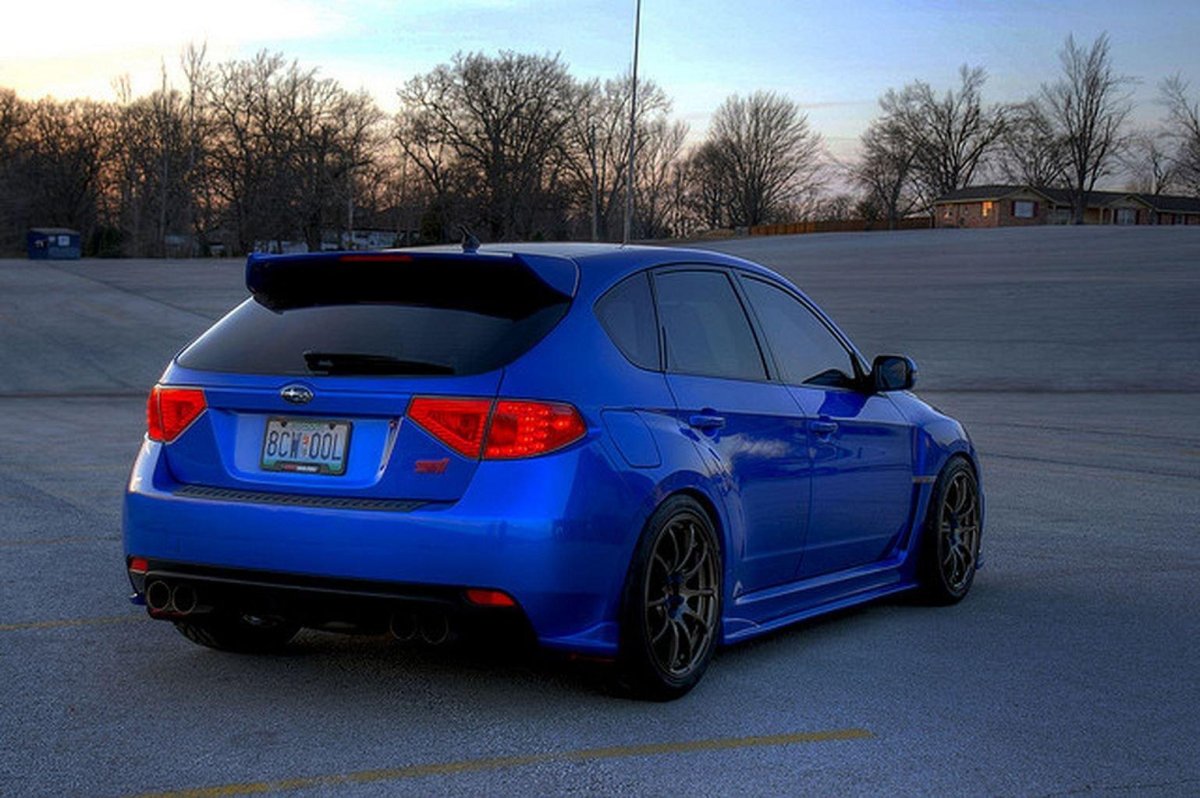 Субару Импреза WRX STI 2008