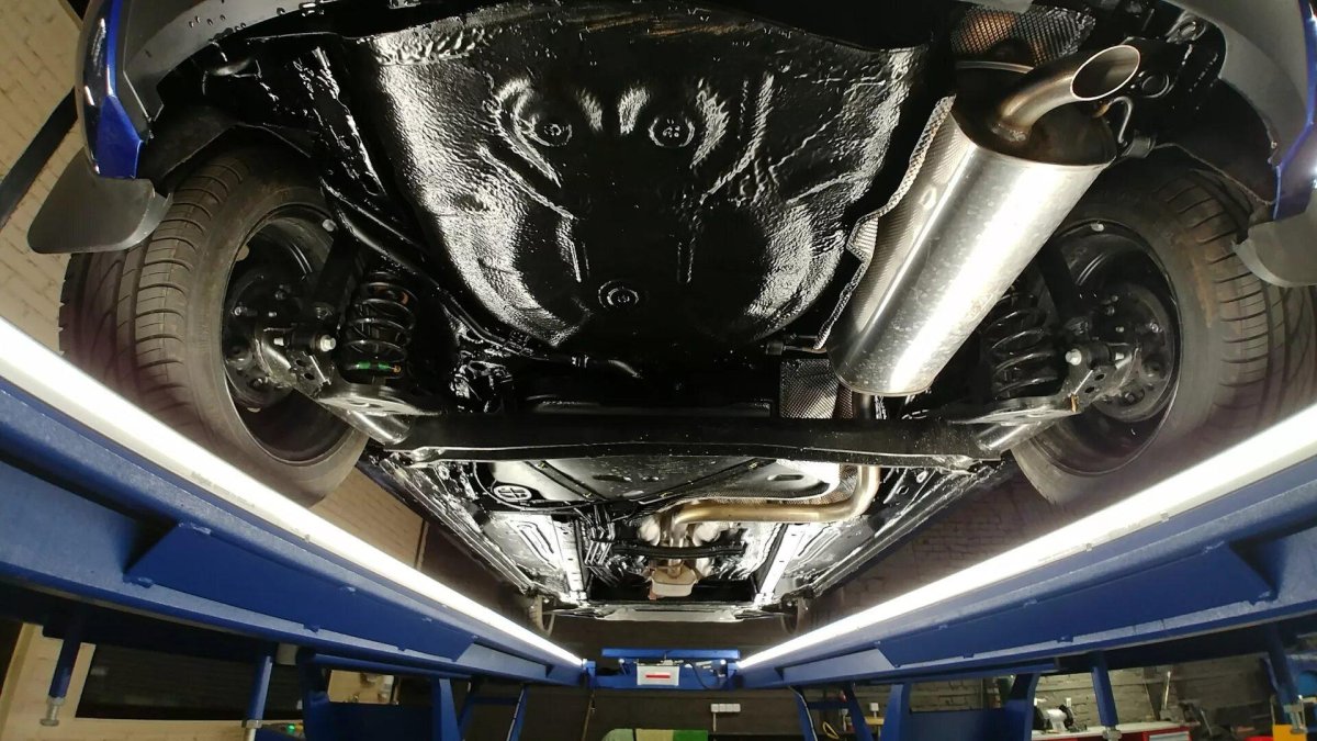 Антикор днища автомобиля