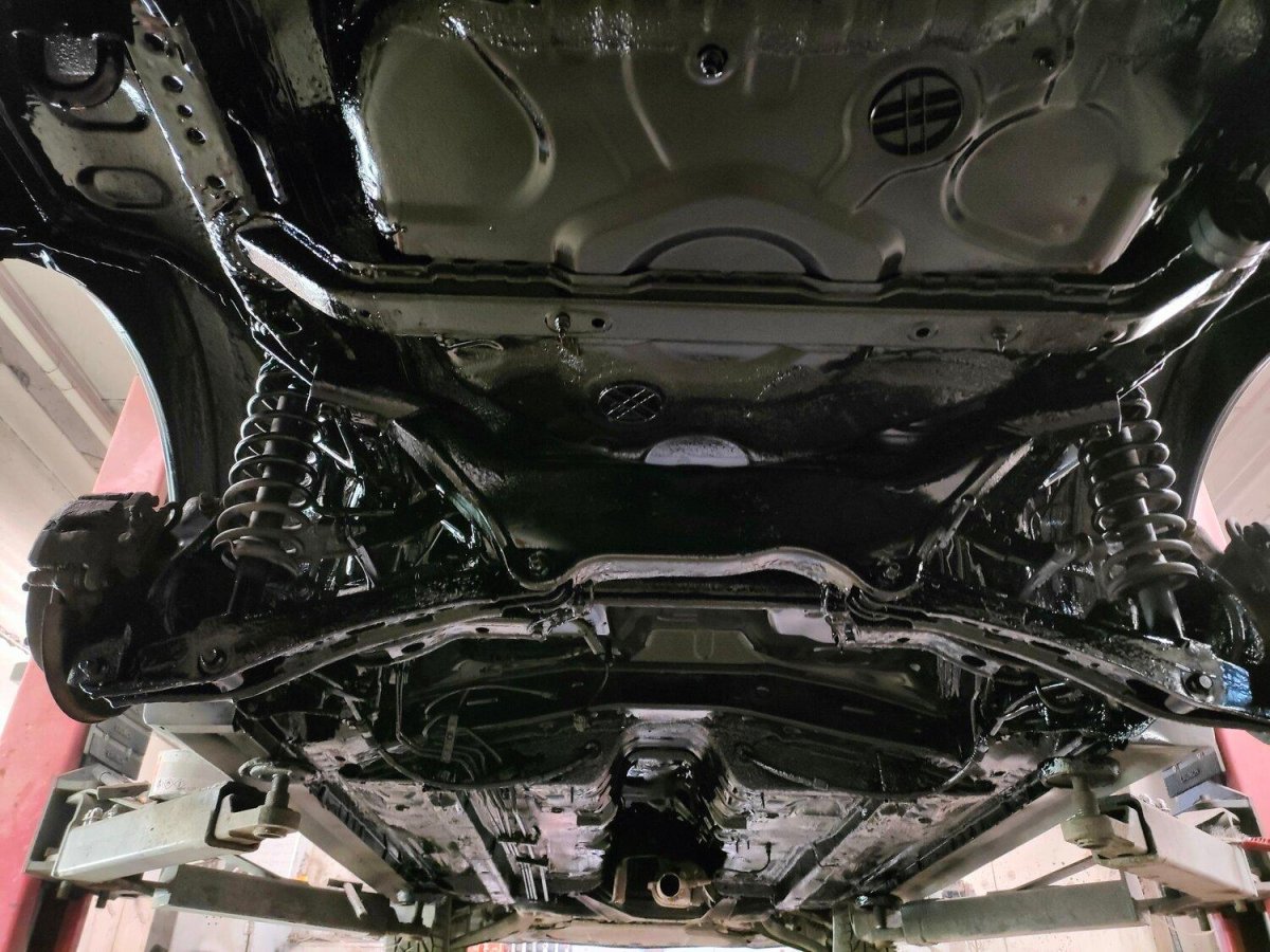 Днище автомобиля