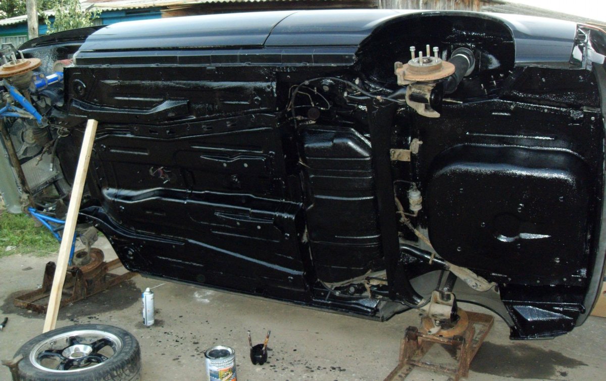 Днище ВАЗ 2110