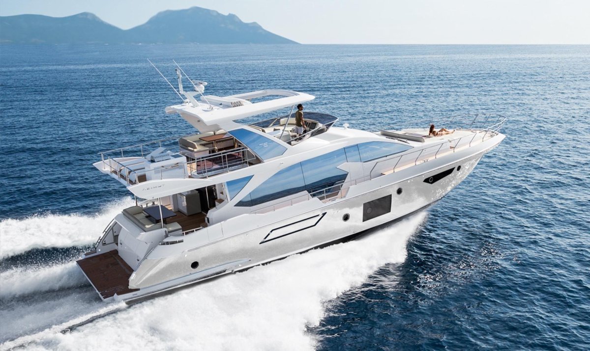 Яхта Азимут 72 s