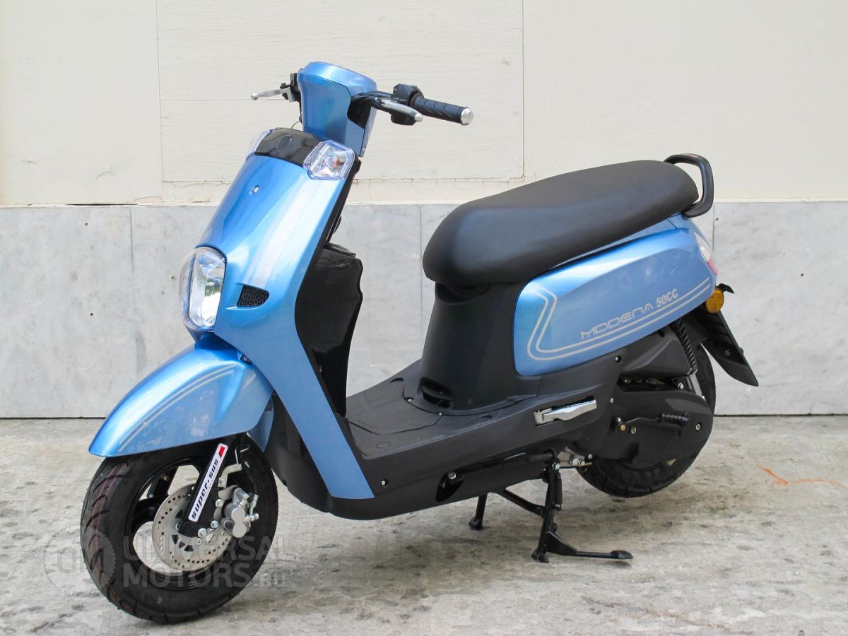 Скутер Ямаха 50 кубов