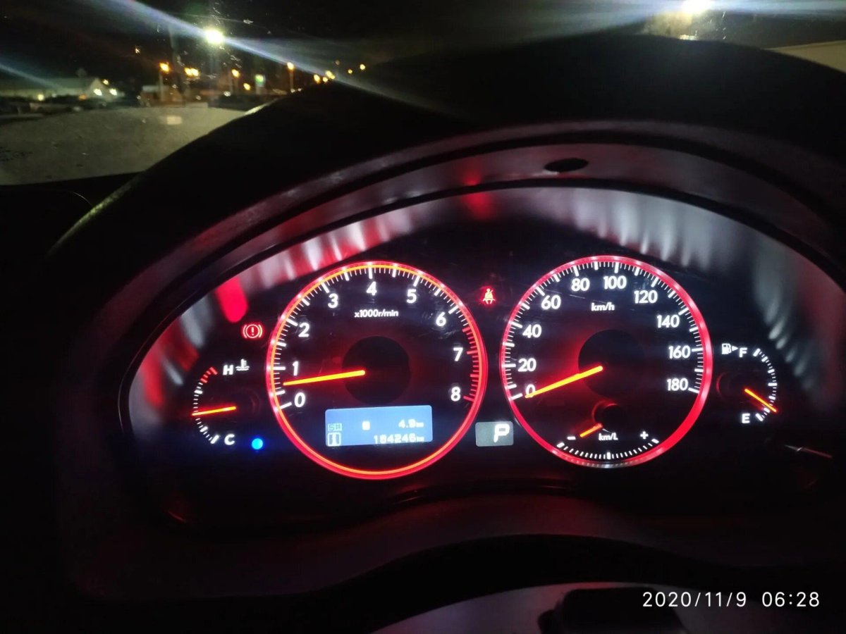 Панель оптитрон Subaru Outback