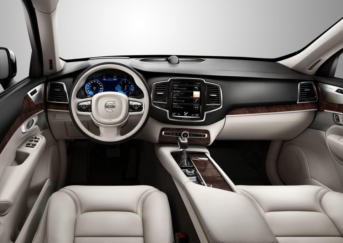 Вольво xc90 2021 салон