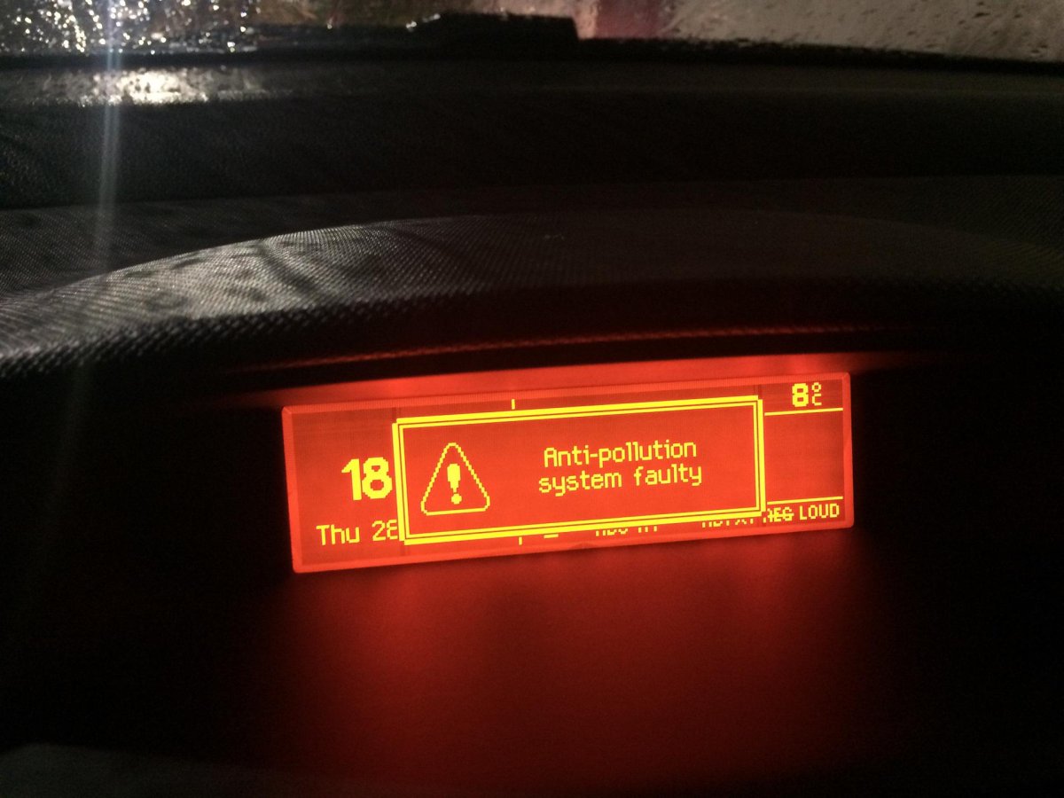 Бортовой компьютер Пежо 308