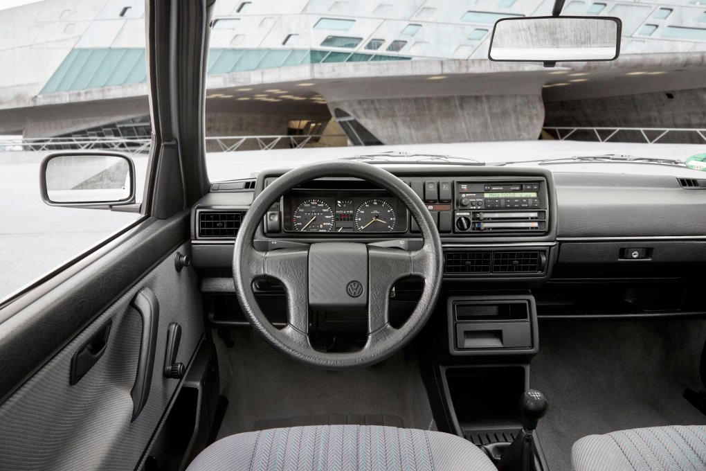 VW Golf 2 Interior