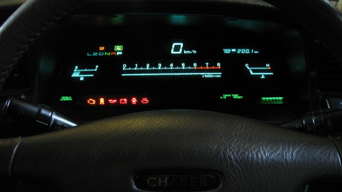 Электронная приборная панель Тойота Марк 2 100