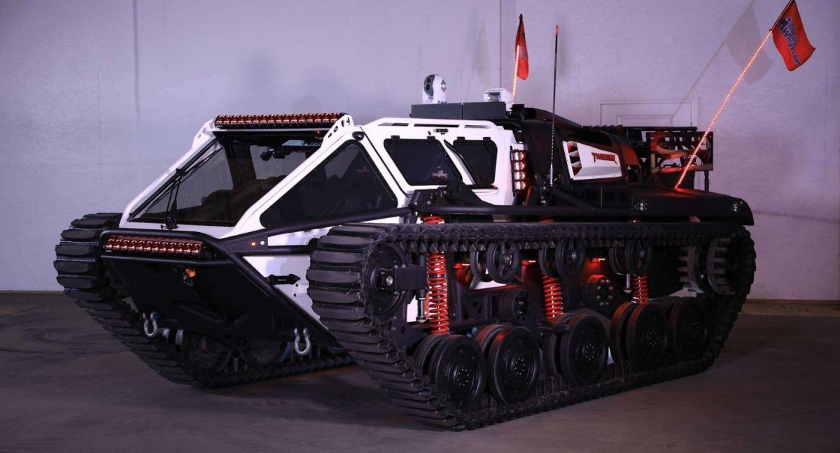 Ripsaw ev3-f4