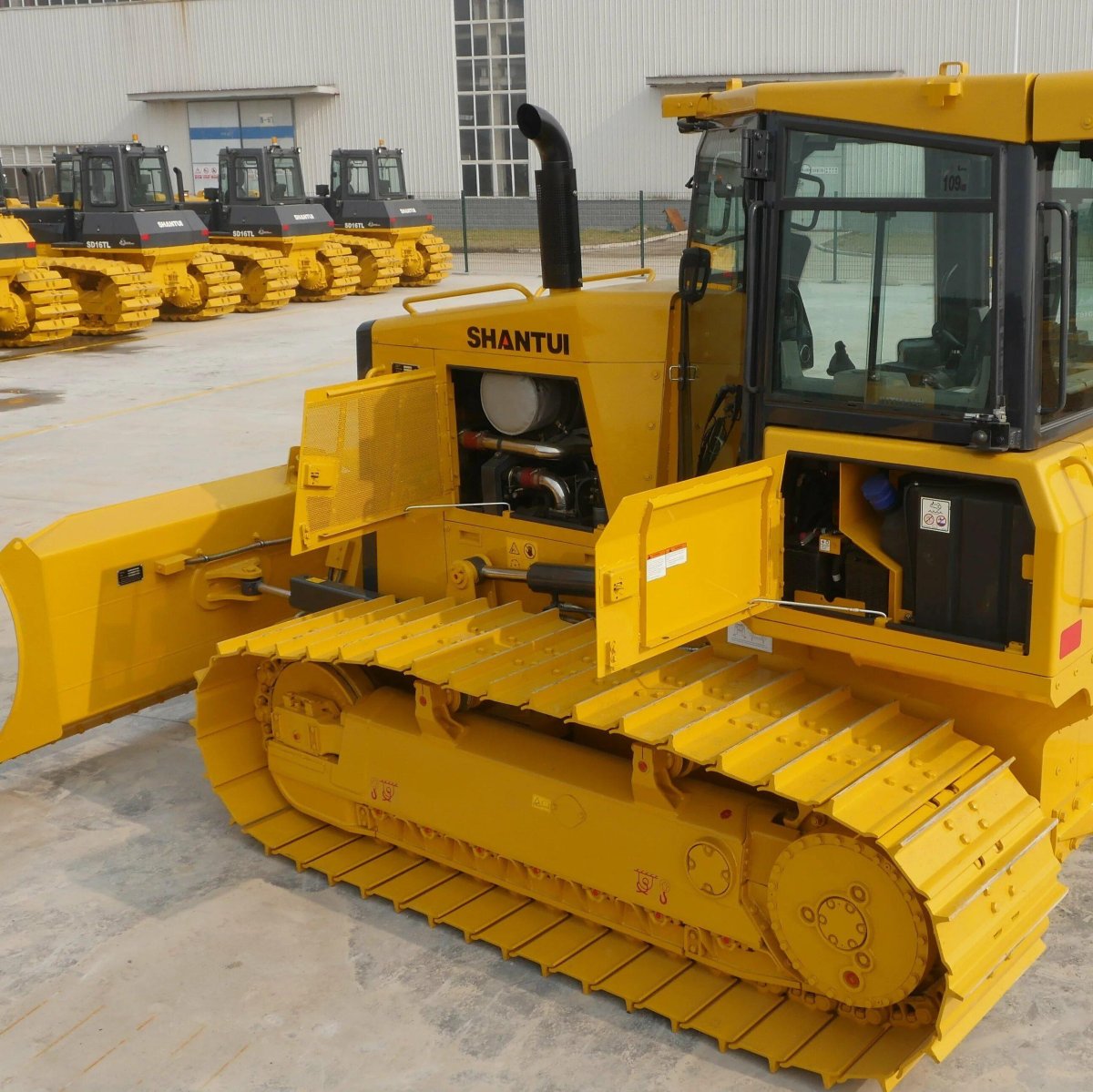 Бульдозер Шантуй