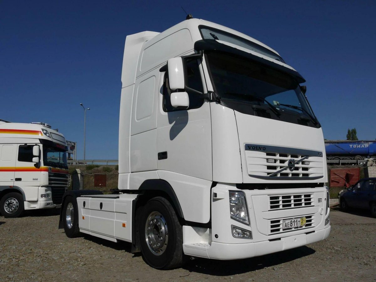 Volvo FH 13 белая