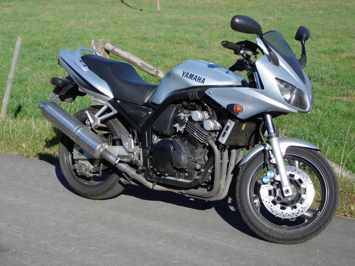 Yamaha FZS 600 2000