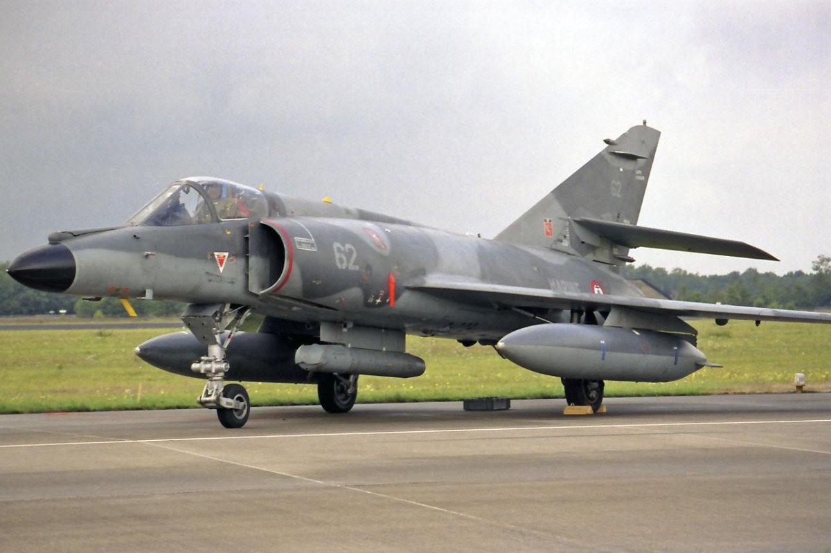 Dassault super Etendard кабина