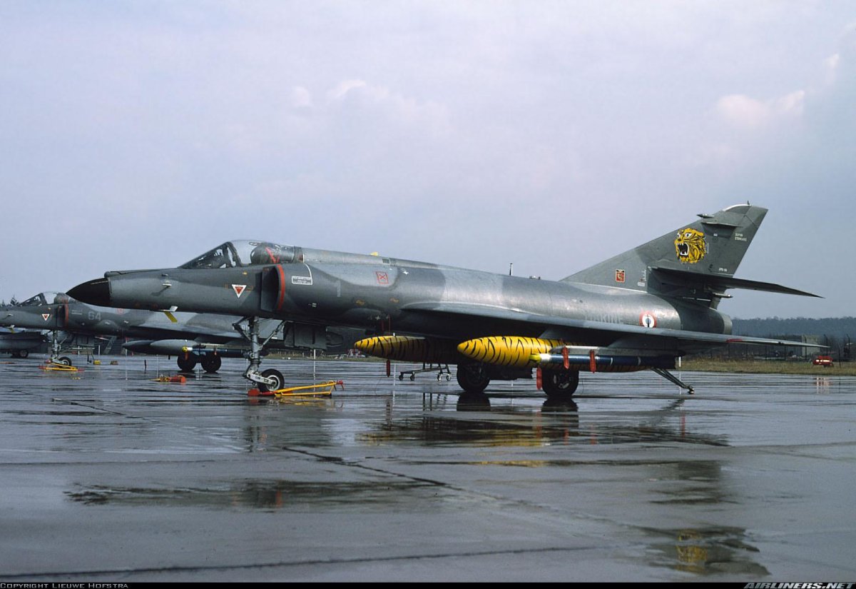 Le super-Etendard 01