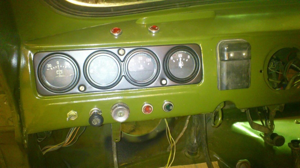 УАЗ 452 приборная панель