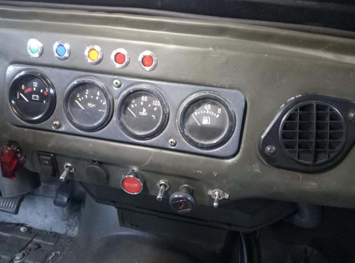 УАЗ 469 приборная