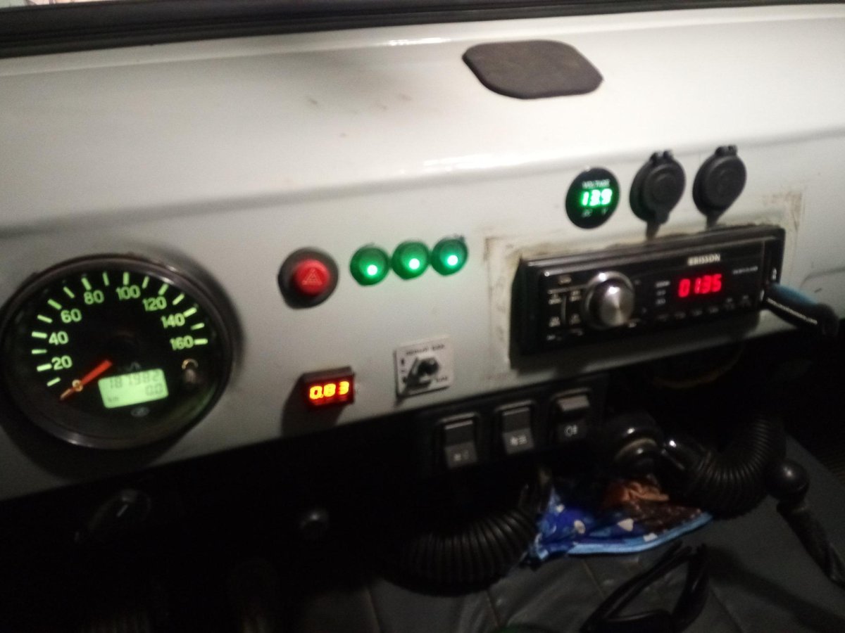 УАЗ 452 комбинаци чяприборов