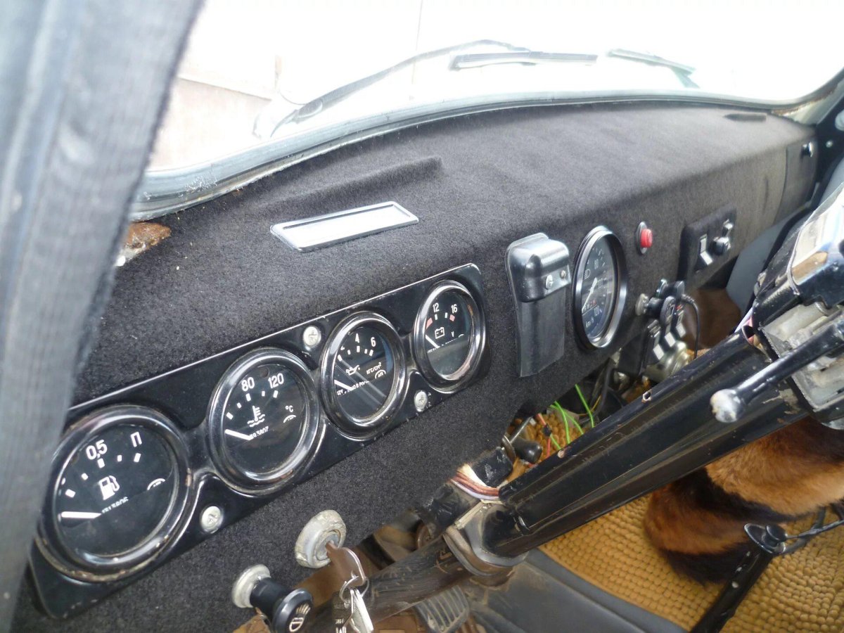 Приборная панель УАЗ 3303