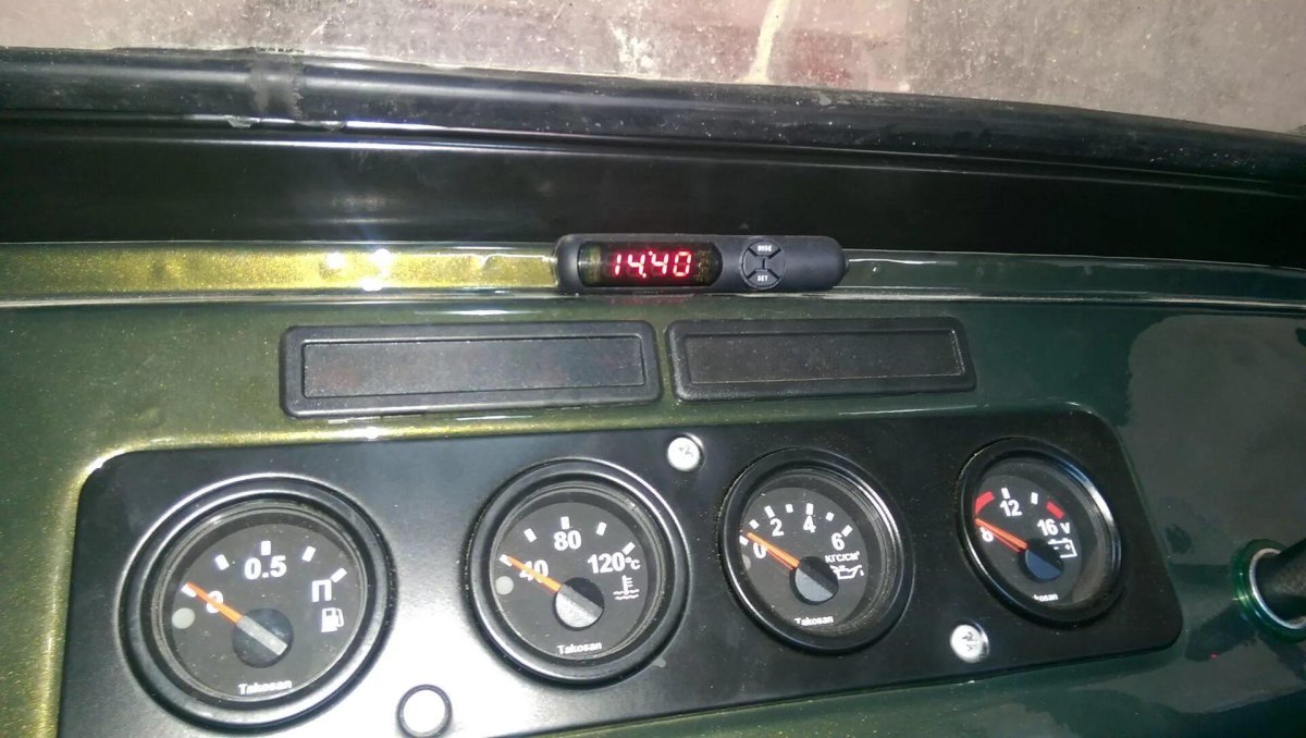 Щиток приборов УАЗ Хантер