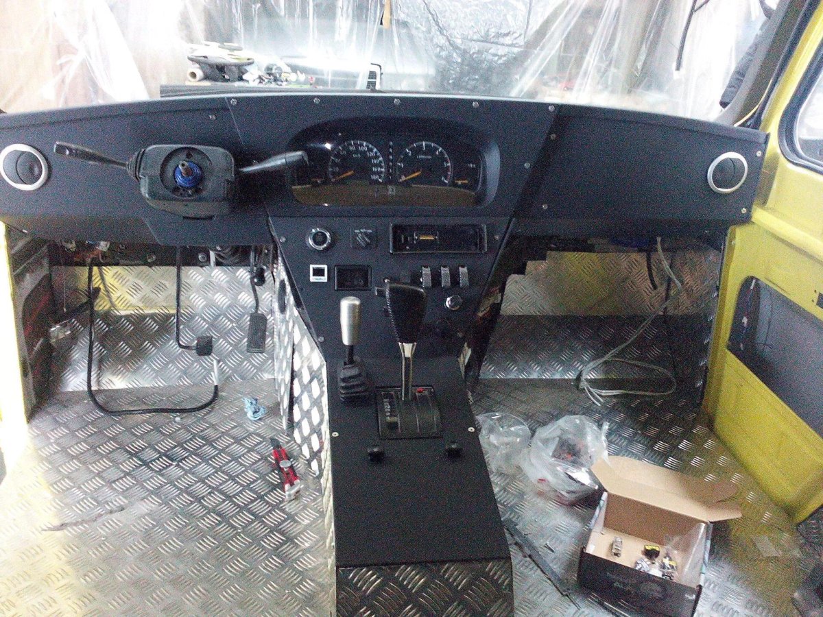 Панель УАЗ 469