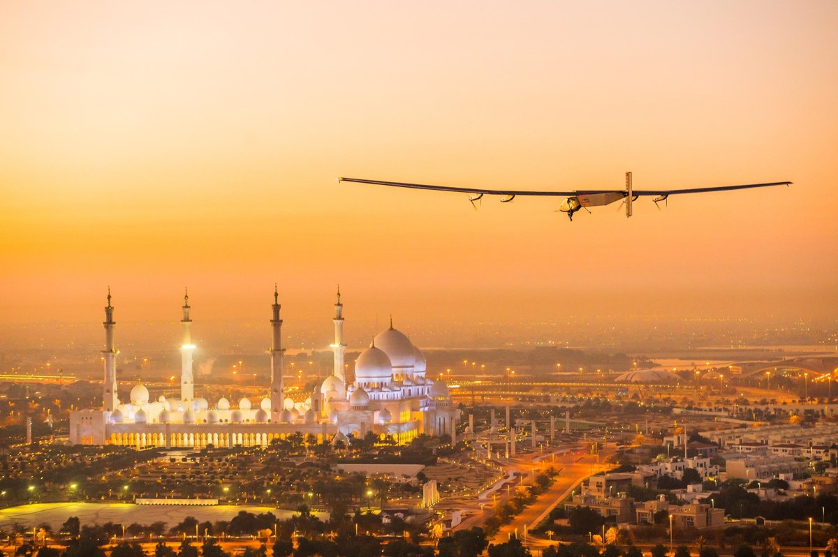 Полет над Абу Даби