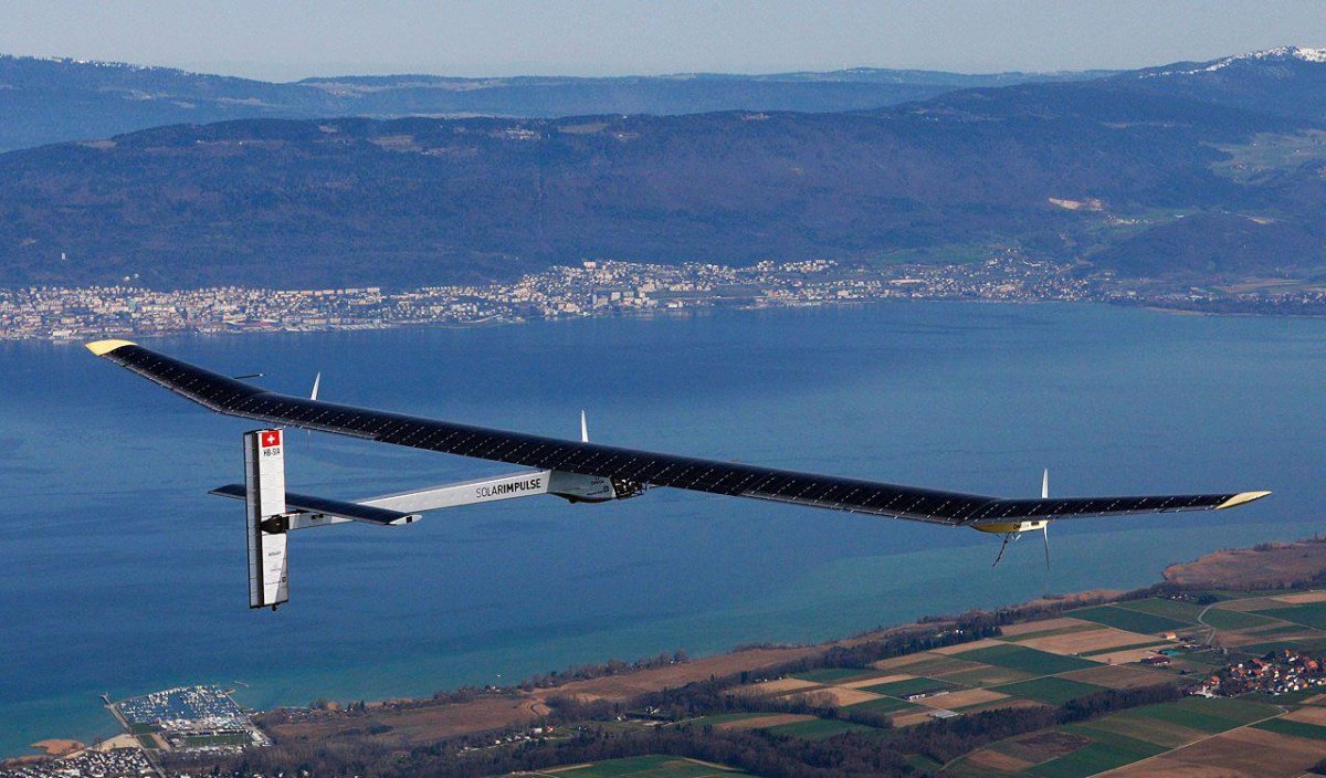 Самолет Solar Impulse 2