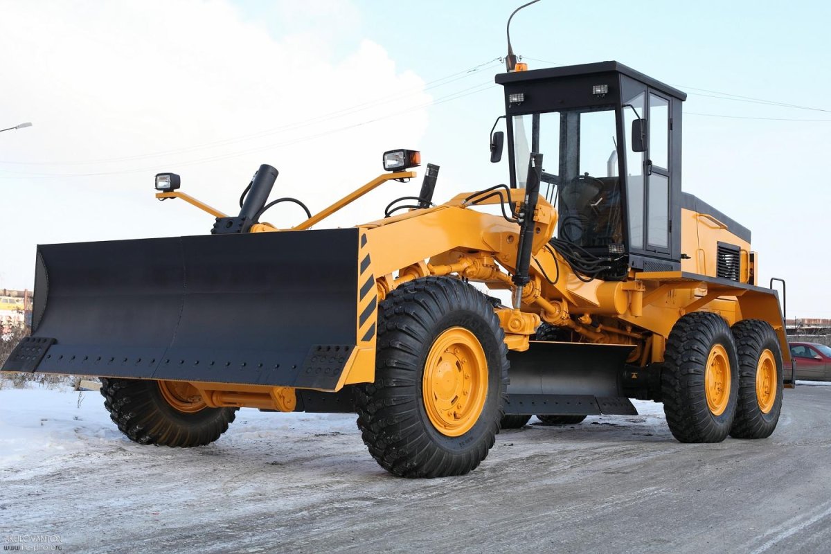 Автогрейдер ДЗ-98