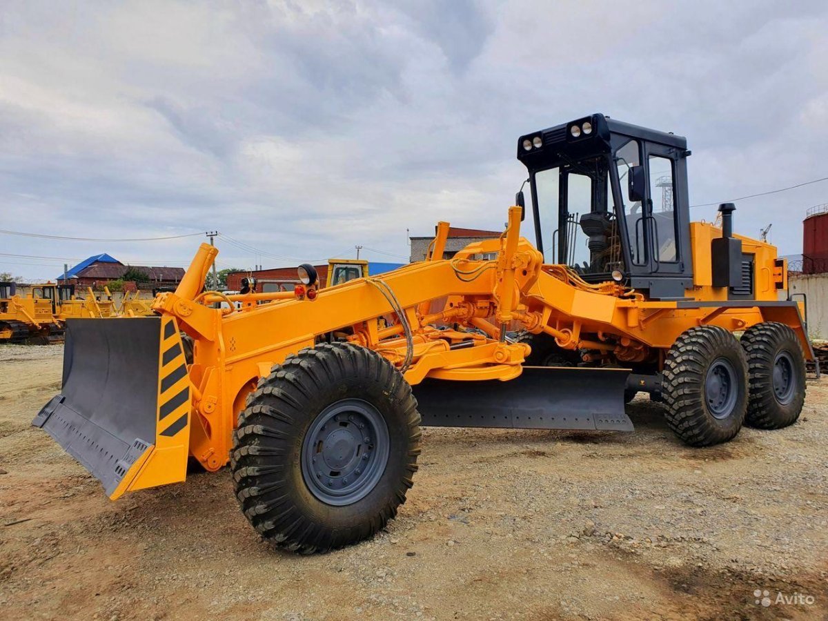 Автогрейдер ДЗ-98