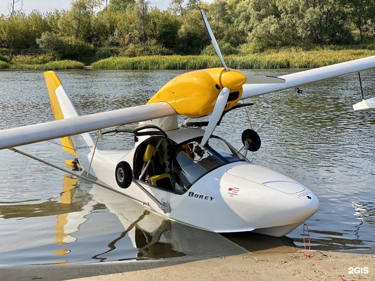 Двухместный самолет-амфибия Borey