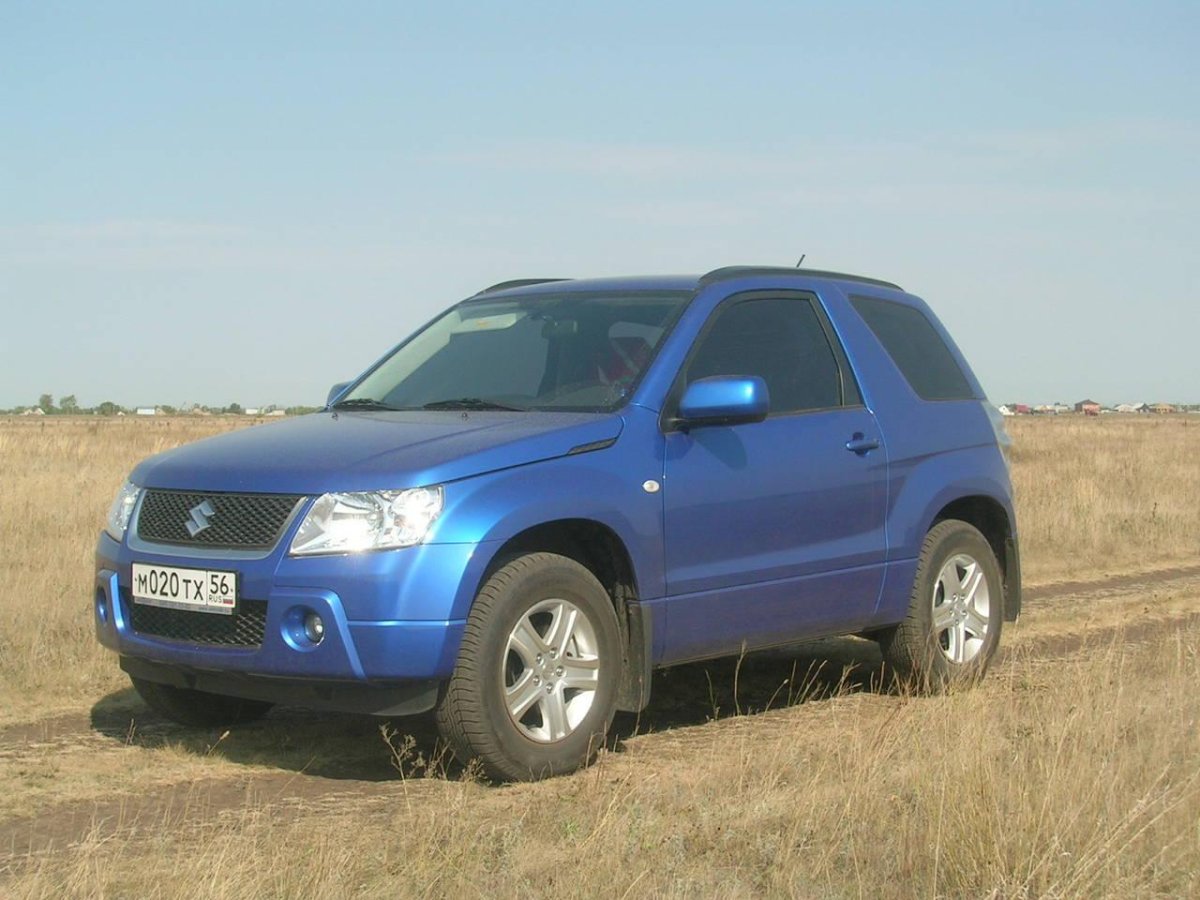 Сузуки Гранд Витара синяя 3 двери