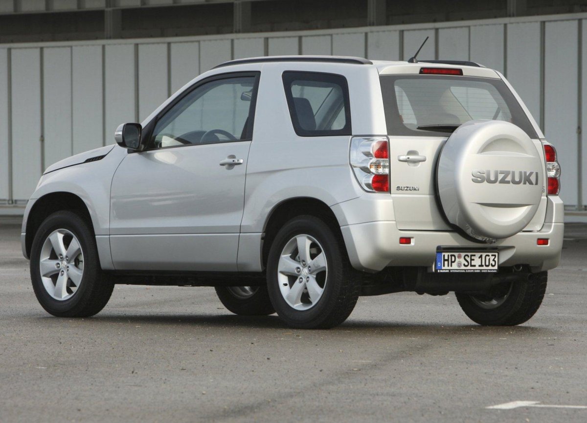 Suzuki Grand Vitara 1