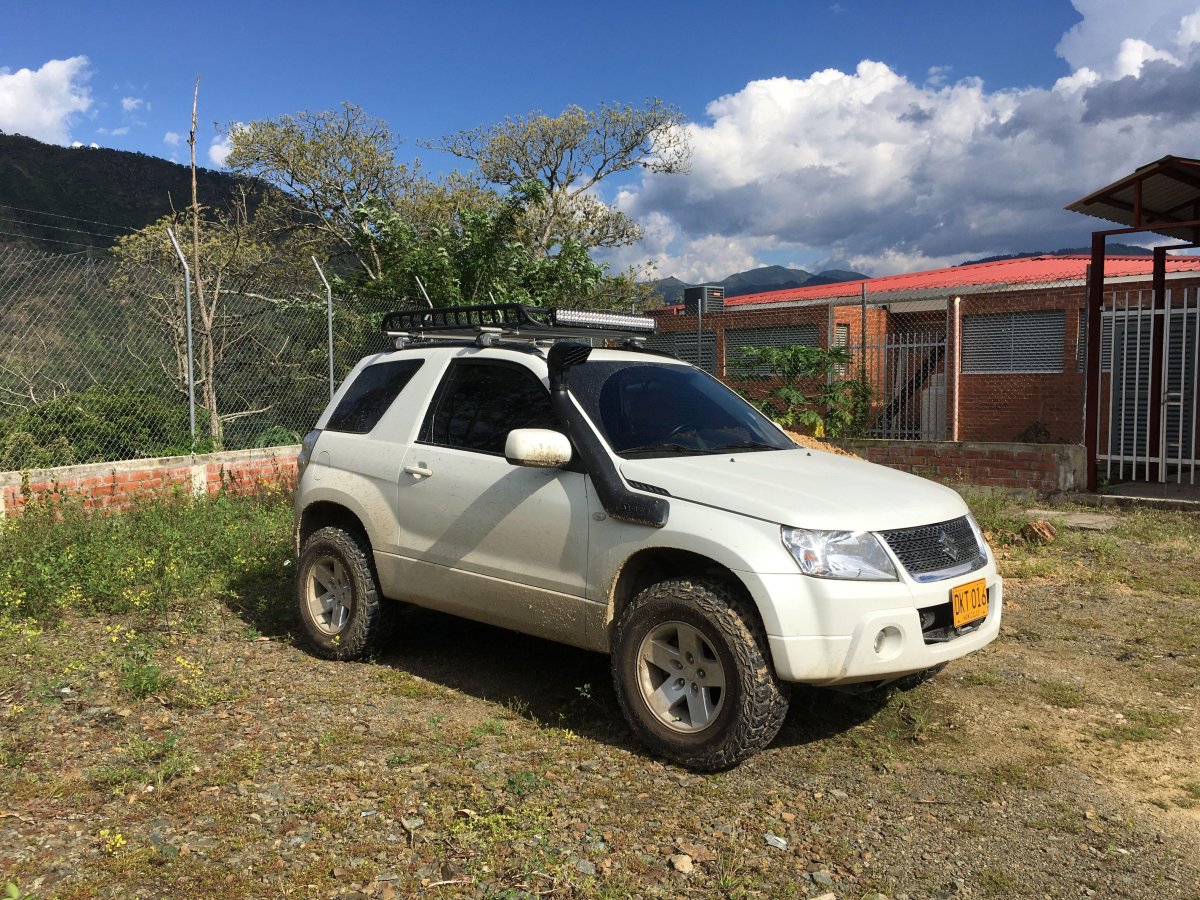 Сузуки Гранд Витара 3д оффроад