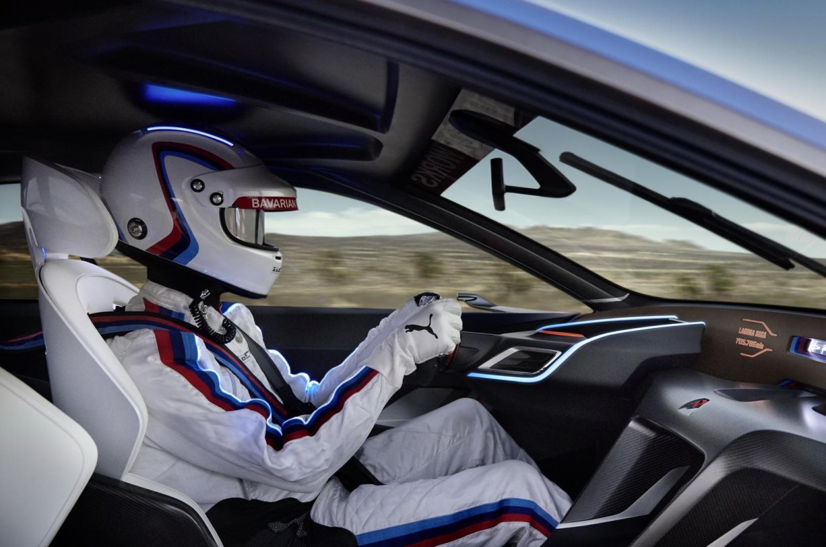 2015 BMW 3.0 CSL hommage r