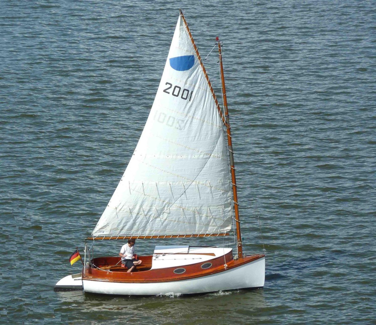 Швертбот КЭТБОТ