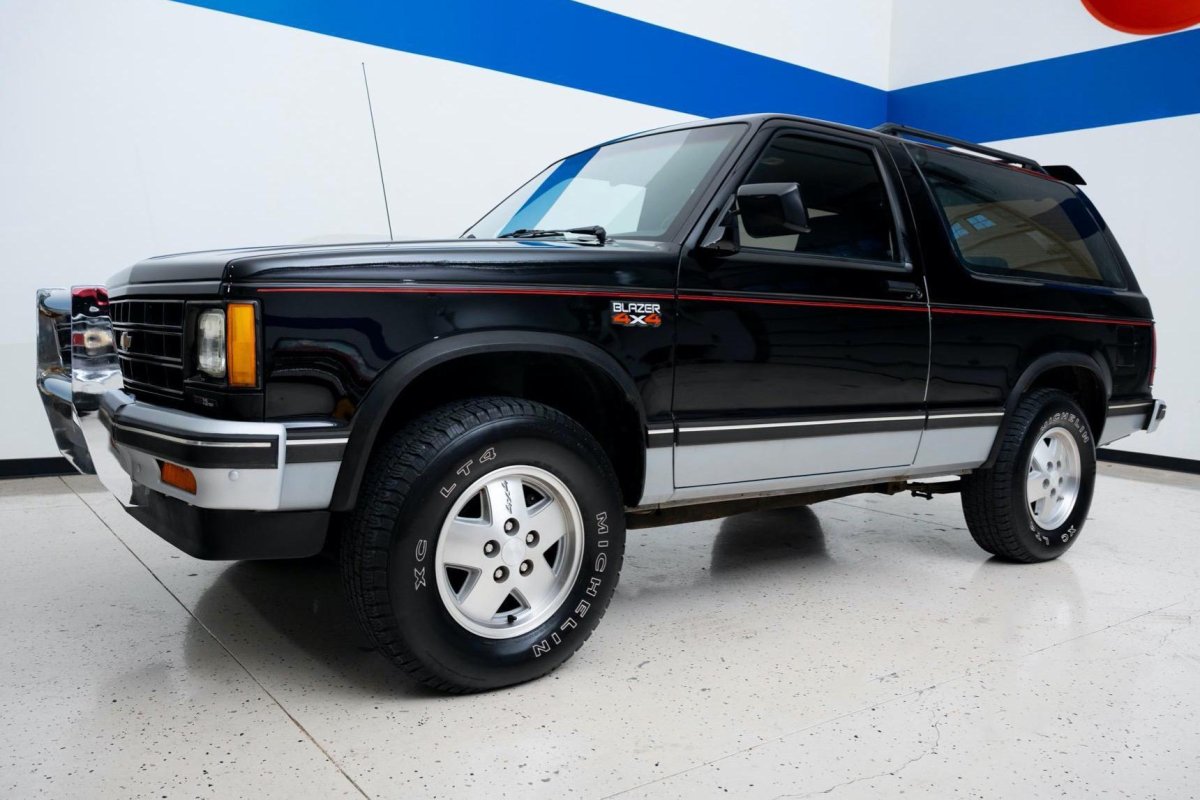 Chevrolet Blazer Sport