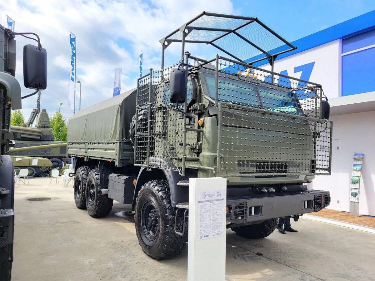 КАМАЗ-6350 С бронированной кабиной