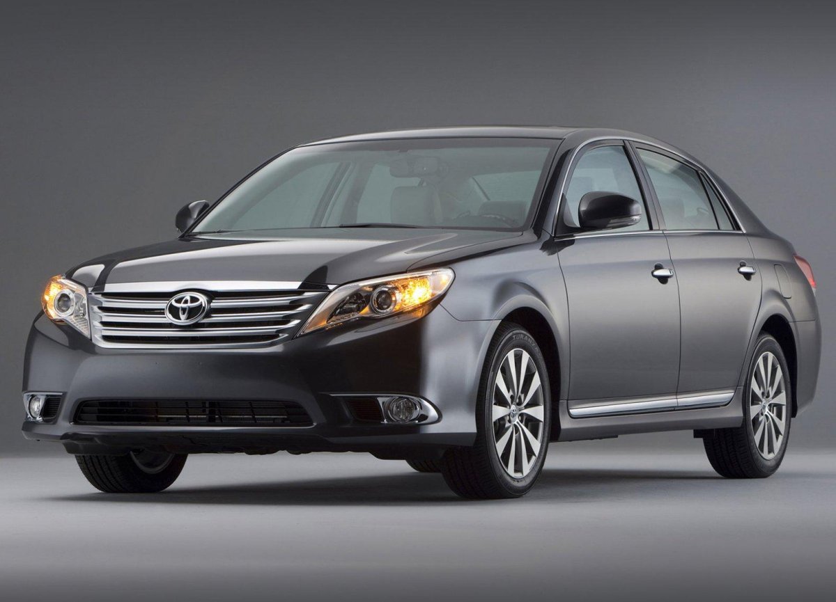 Тойота Авалон 3