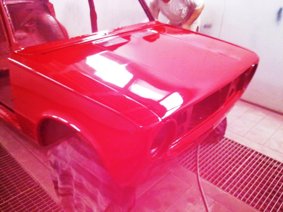 Автомобильная краска акрил