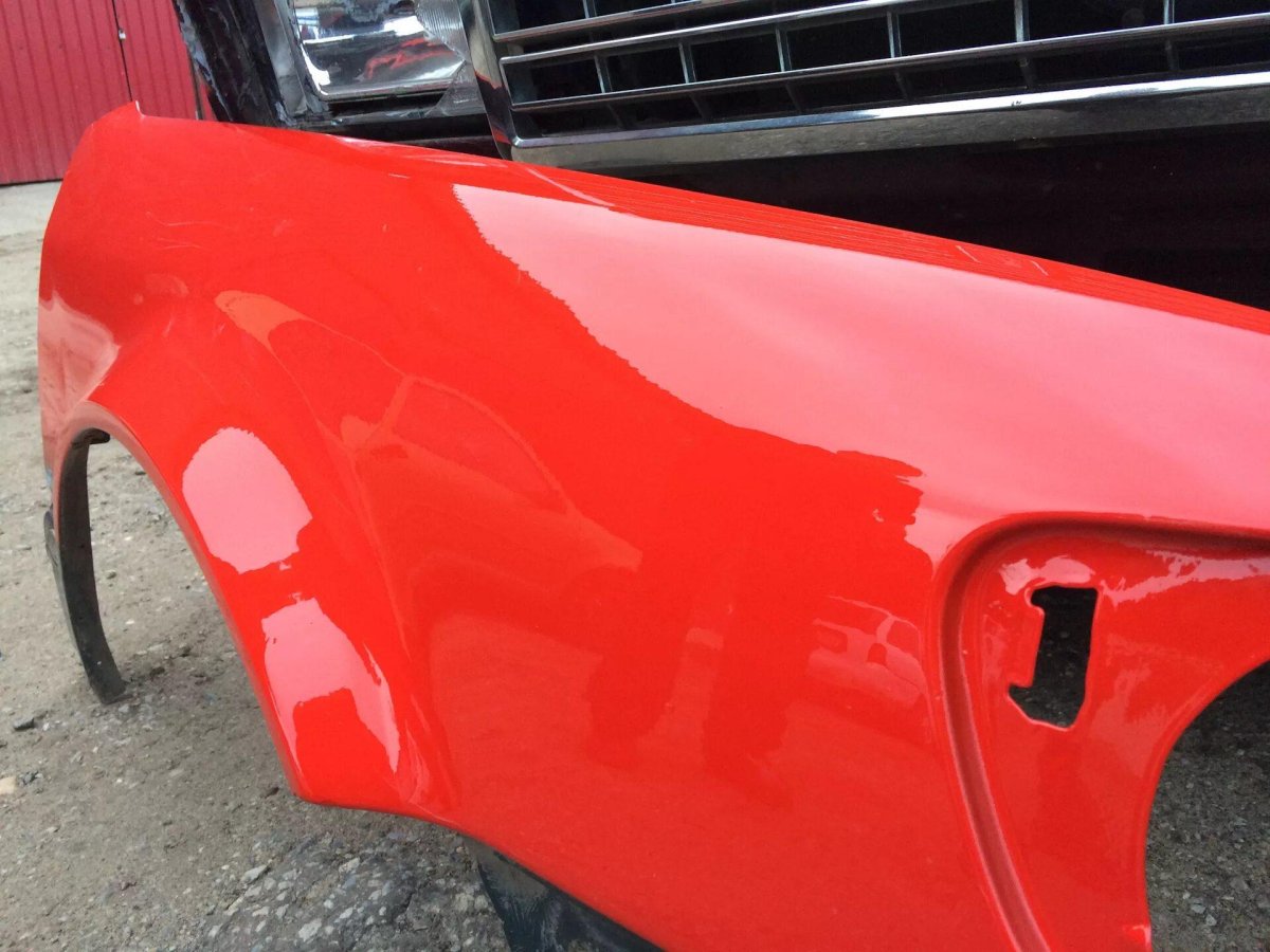 Audi a6 c4 красный ксералик